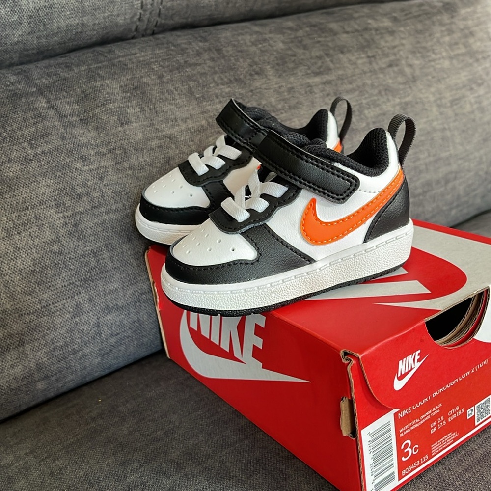 Nike Sneakers